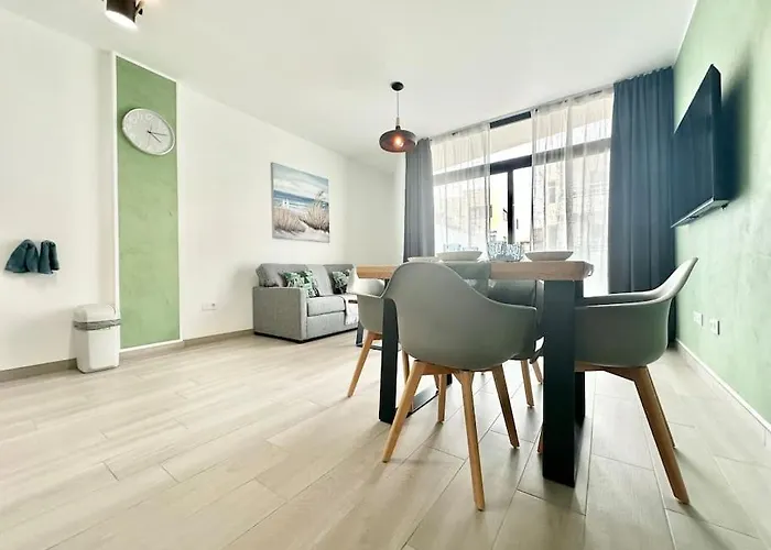 El Palmito En Centro, Terraza Privada, Cocina Completa Y Wifi アパート コラレホ