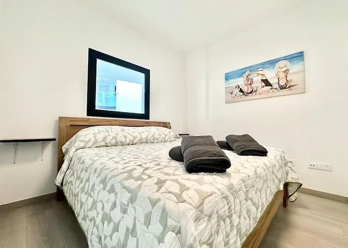 El Palmito En Centro, Terraza Privada, Cocina Completa Y Wifi Apartment Corralejo